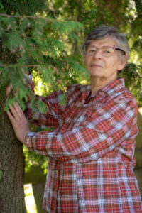LUBA LEONIUK (2)